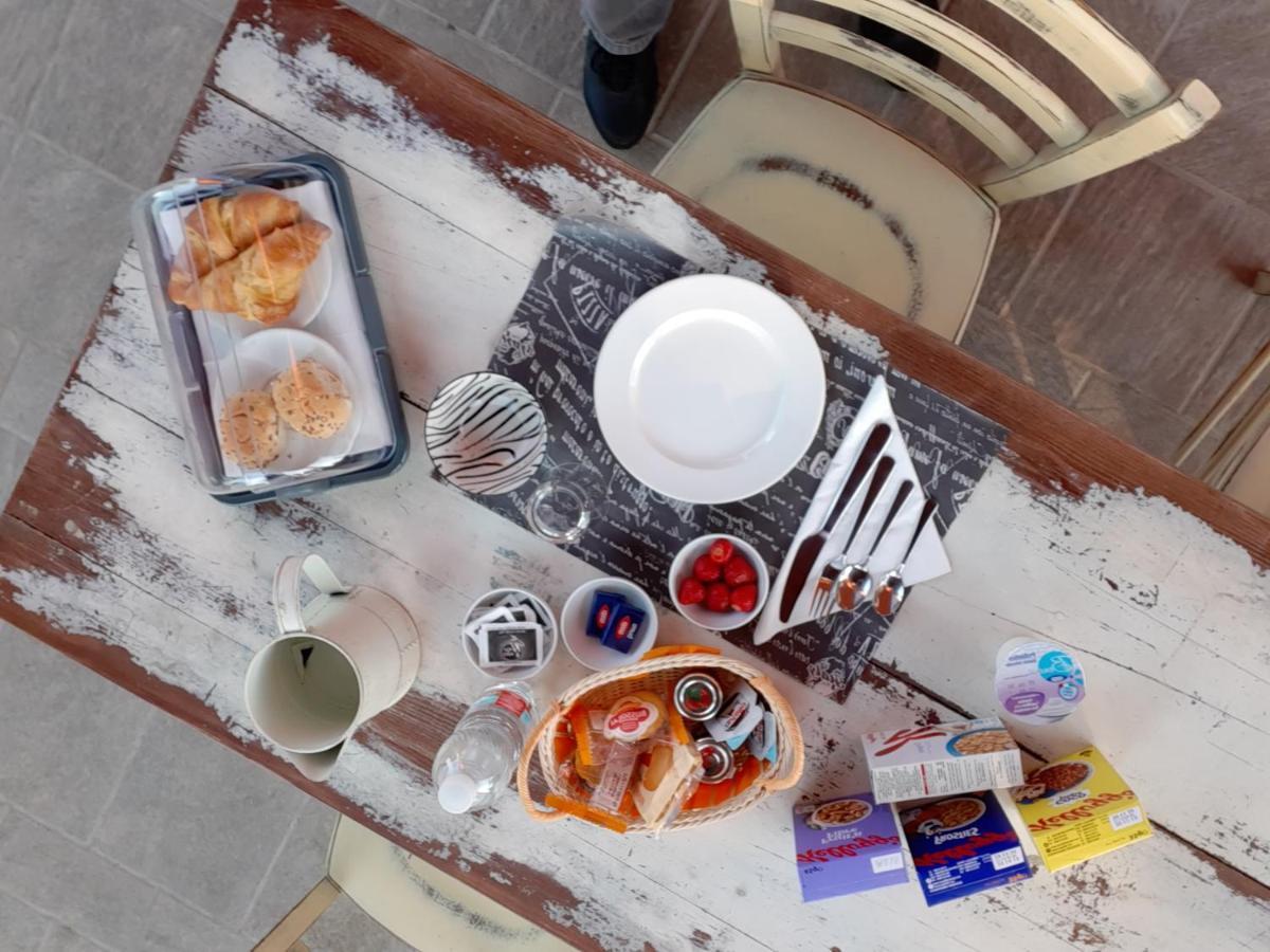 Bed and Breakfast Santa Maria Di Lorgana Минербио Экстерьер фото